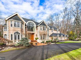 1590 Stocton Rd, Meadowbrook, PA 19046