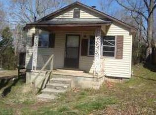 514 Foster St, Paris, TN 38242