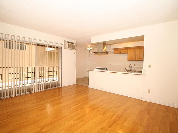 4th image of 809 S Sierra Vista Ave #2