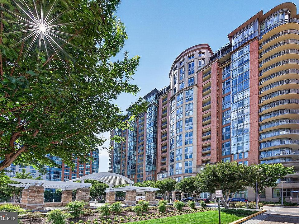 1st image of 8220 Crestwood Heights Dr APT 407