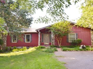 1080 Robinhood Rd, Watkinsville, GA 30677