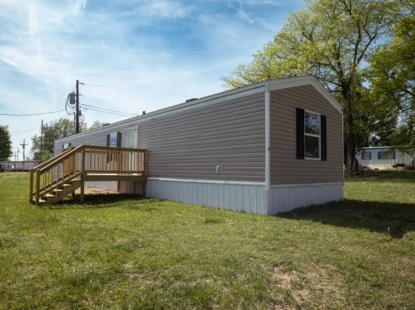 10270 Russellville Rd #60, Guthrie, KY 42234