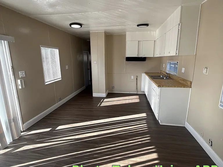201 McCord Ave #22 — Photo 2