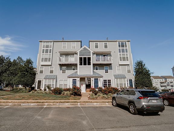 3rd image of 3812 Clore Pl #3812