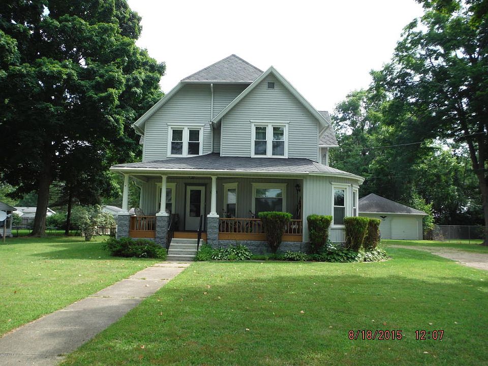 1st image of 113 S Avenue B