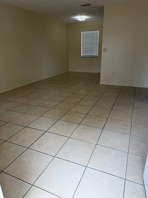 1st image of 13 Palmetto St