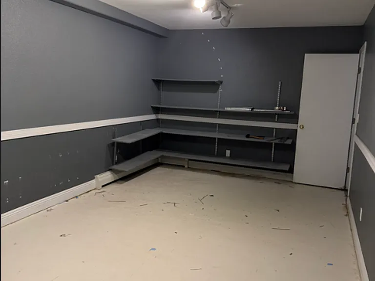 228 Maple Dr — Photo 9