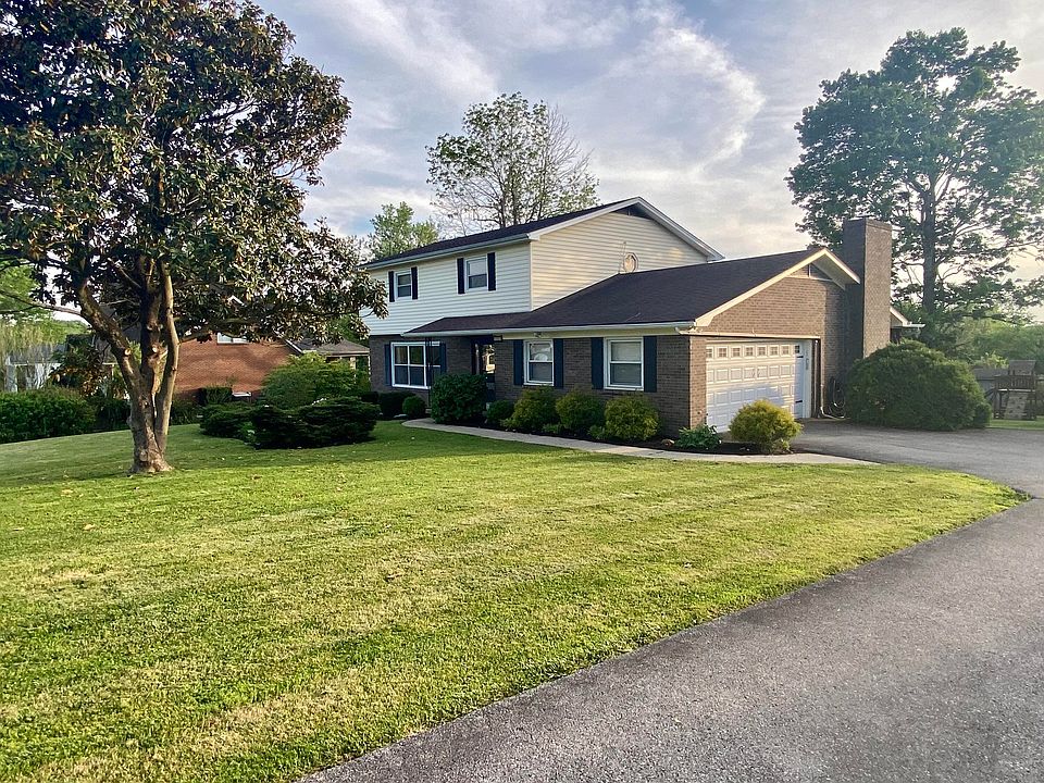 1st image of 117 Forest Hill Dr