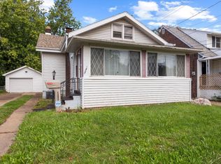 1407 5th St, Sandusky, OH 44870