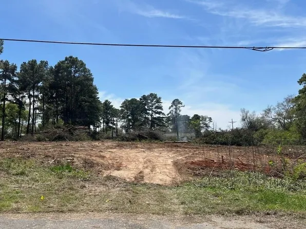 13325 Fm 830 Rd, Willis, TX 77318