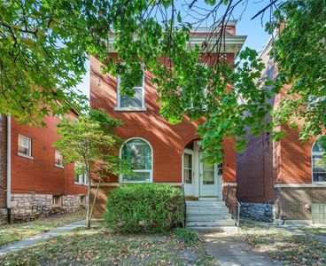 5231 Alaska Ave, Saint Louis, MO, 63111