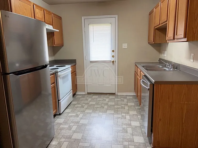 5106 Lauren Lea Dr — Photo 5