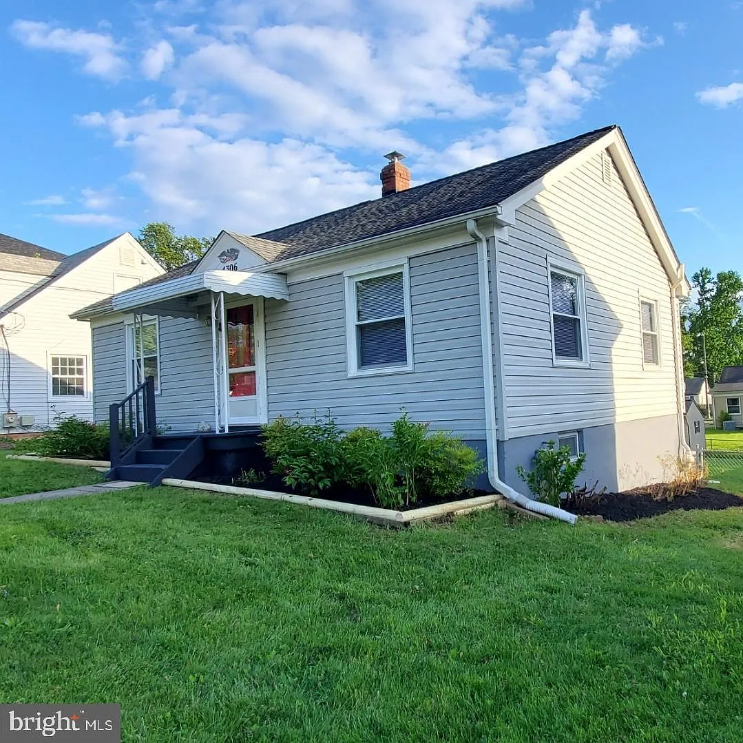 3 bed, 1416 sqft, $3,499 — Photo 1
