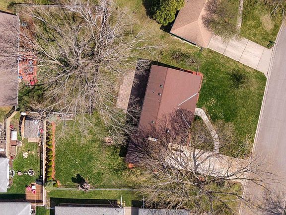 4th image of 7860 44th Ave N