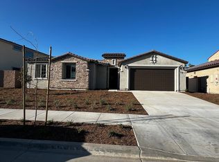 12806 Mendocino Rdg Dr, Riverside, CA 92503