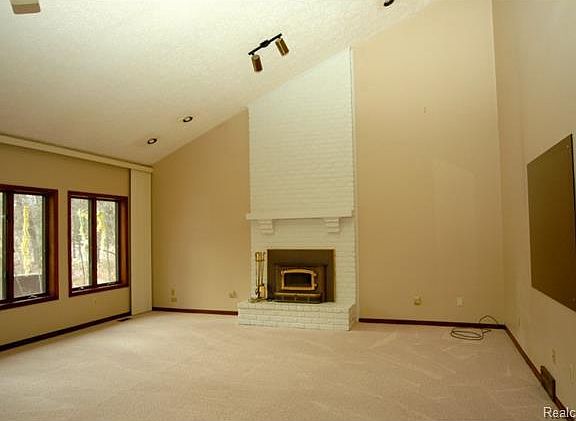 4th image of 12396 Shauna Dr