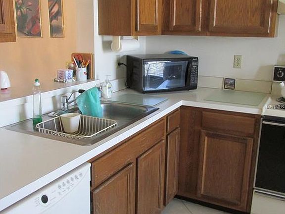 4th image of 340 Causeway Blvd APT 205