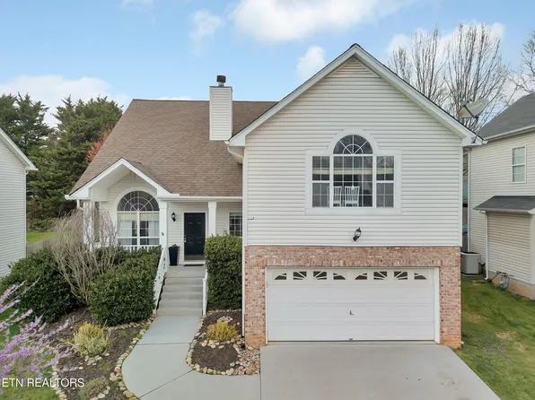 8127 Robins Nest Ln, Knoxville, TN 37919