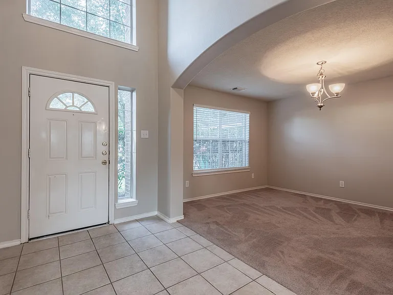 6707 Topsfield Point Dr — Photo 2