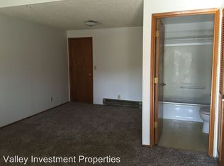 411 W 15th Ave APT 05, Eugene, OR