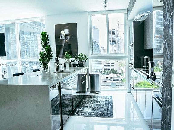 3rd image of 1080 Brickell Ave Unit 1600