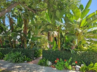 322 S Orchard Dr, Burbank, CA 91506