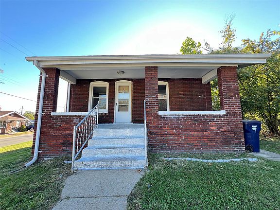 2nd image of 4122 Cedarwood Ave