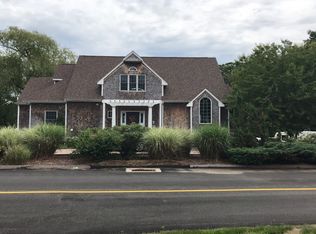 5 Wamphassuc Rd, Stonington, CT 06378