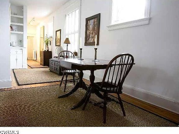 3rd image of 2622 Park Ave