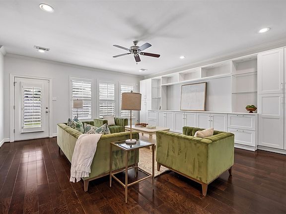 3rd image of 5121 Libbey Ln