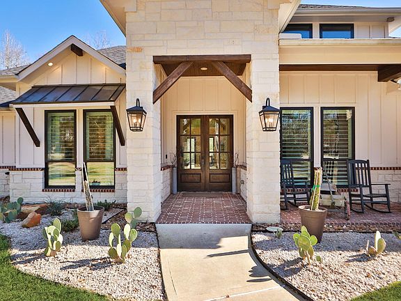 2nd image of 26211-2 Crown Ranch Blvd