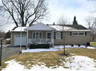 63 Root St, New Hartford, NY 13413