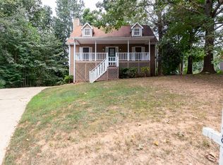 1881 Oak Village Ln, Lawrenceville, GA 30043