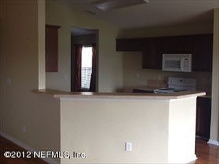3rd image of 1751 Hollow Glen Dr