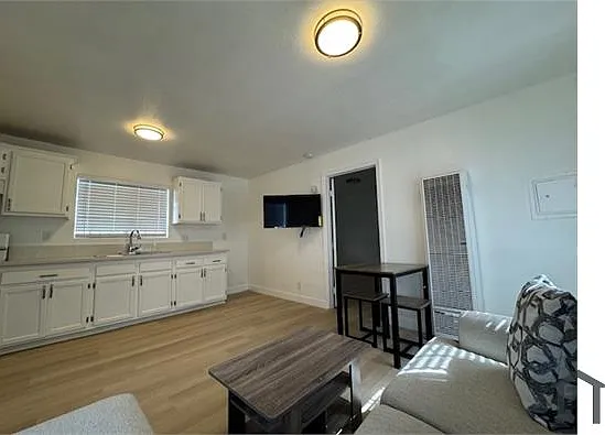 10518 Lou Dillon Ave — Photo 7