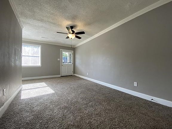 2nd image of 1095 Garland St