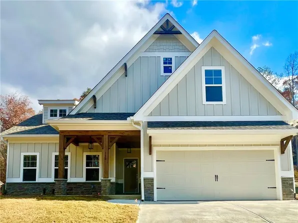 113 Franklin Elm Ct, Waleska, GA 30183