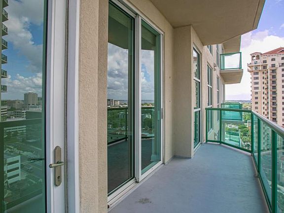 2nd image of 1431 Riverplace Blvd APT 1402