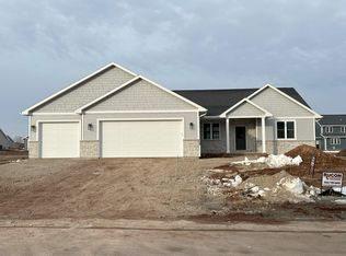N9245 Cassandra Way, Appleton, WI 54915