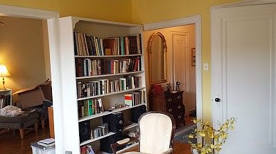 4th image of 2009 W Farragut Ave #2