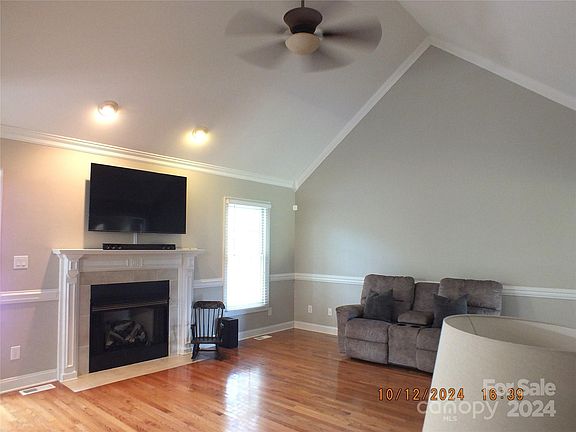 5th image of 2318 Joseph Ct