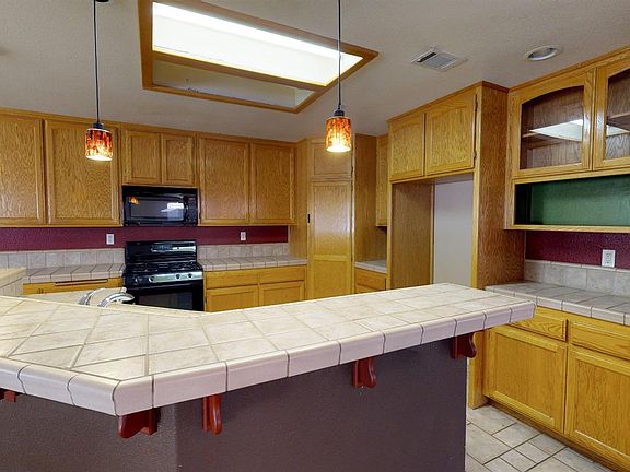 3rd image of 13445 Driftwood Dr
