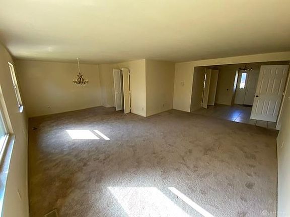 3rd image of 1260 Fernshire Dr
