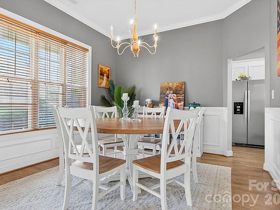 4th image of 6444 Winding Creek Ln