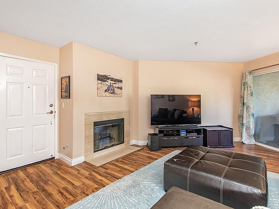 5th image of 675 Oak Run Trl Unit 107