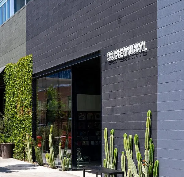 SMB Hollywood — Photo 42