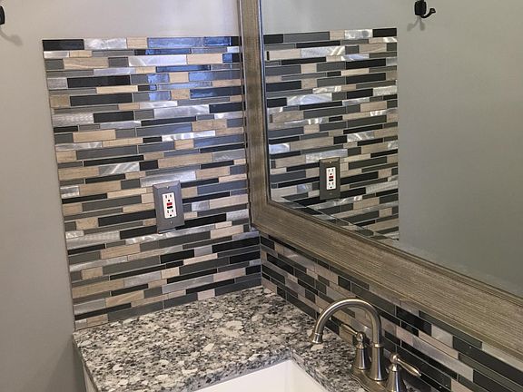 3rd image of 576 Carroll St APT 11