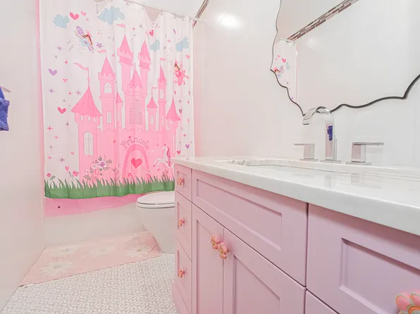 166 Providence Street image 18 of 40