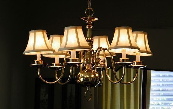 Closeup of Dining Room Chandelier