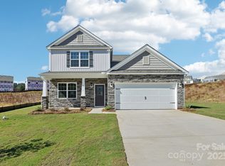 3919 Caroline Ct NW, Conover, NC 28613